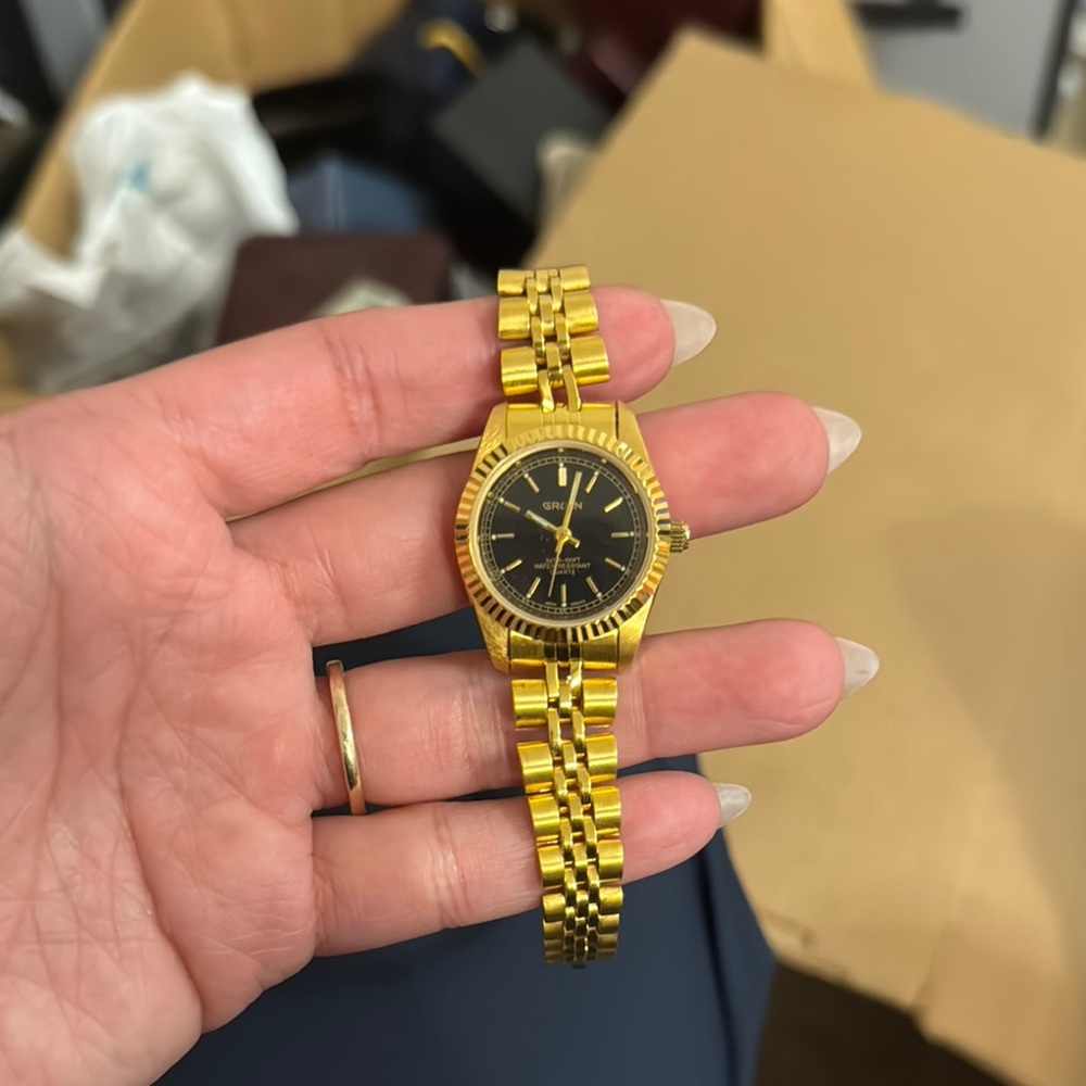 Gruen Wristwatch with Black Face
